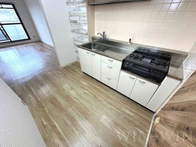 ラフィーネ草間のキッチン