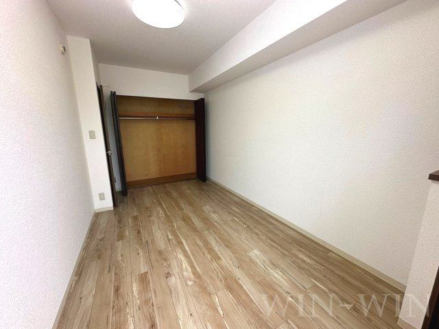 ラフィーネ草間の寝室