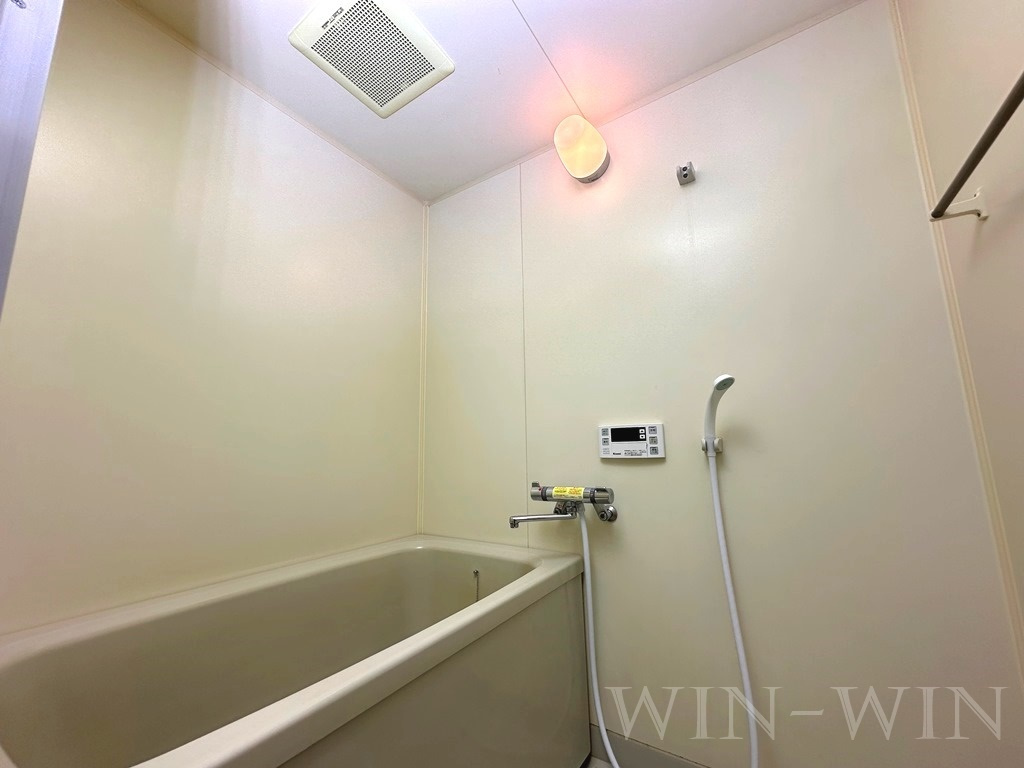 ラフィーネ草間の浴室