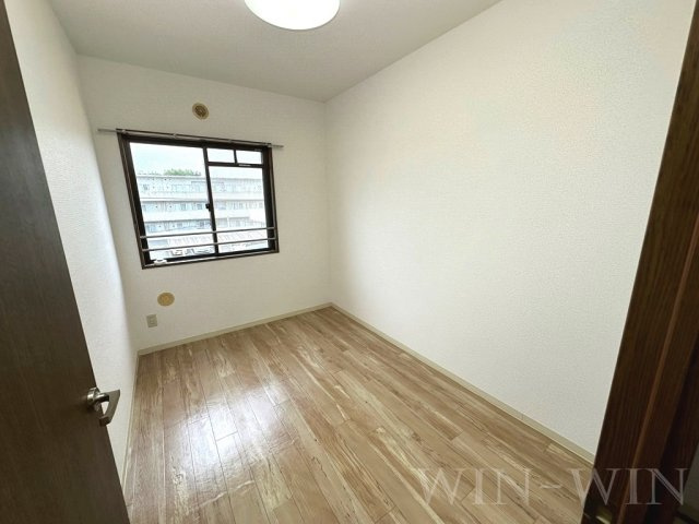 ラフィーネ草間の寝室