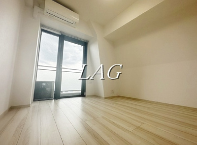 【居間・リビング】 | リライア東京イーストレジデンス | 洋室のお部屋です。