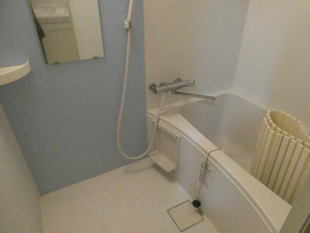 中野区野方１丁目の一戸建ての浴室