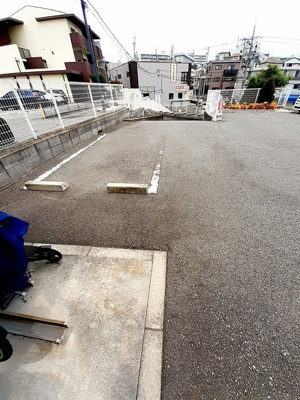 【駐車場】 | カーザ・ヴェルデ