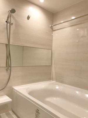 【浴室】 | 参宮橋マンション | ※写真は同タイプ住戸です。