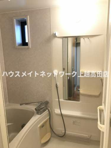 サンパレスの浴室|浴室
