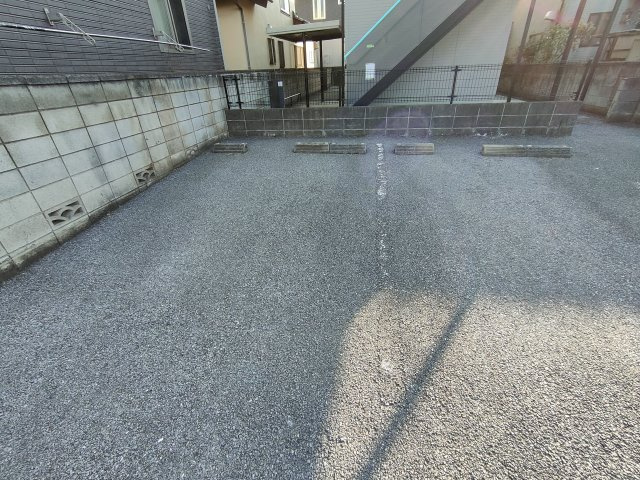 コトー谷津の駐車場