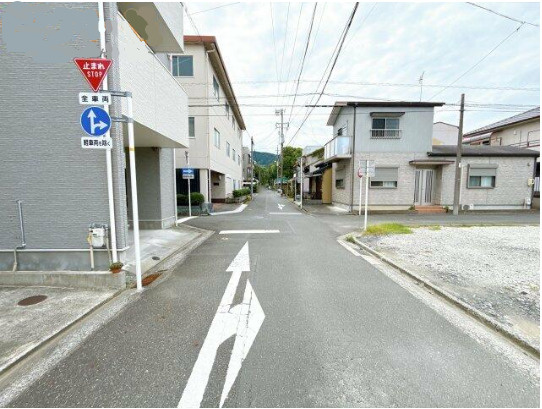 売新築戸建　静岡市葵区田町6丁目の前面道路含む現地写真