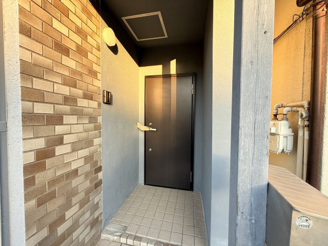 【エントランス】 | はびきの3丁目戸建