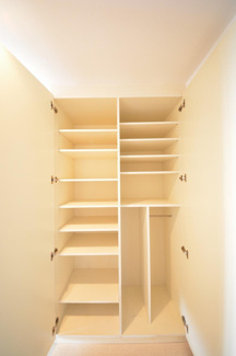 【玄関】 | メゾン・ド・ヴィレ大阪城公園前 | メゾン・ド・ヴィレ大阪城公園前　下駄箱