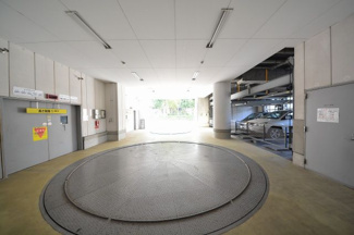 【駐車場】 | メゾン・ド・ヴィレ大阪城公園前 | メゾン・ド・ヴィレ大阪城公園前　駐車場