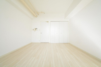 【居間・リビング】 | メゾン・ド・ヴィレ大阪城公園前 | メゾン・ド・ヴィレ大阪城公園前　洋室