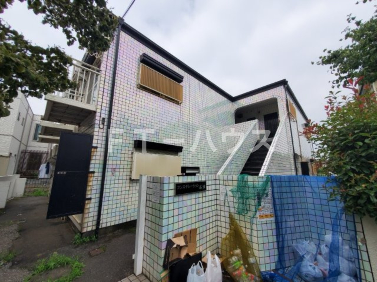 習志野市谷津５丁目のアパート