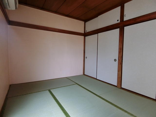 コーポ中台の和室