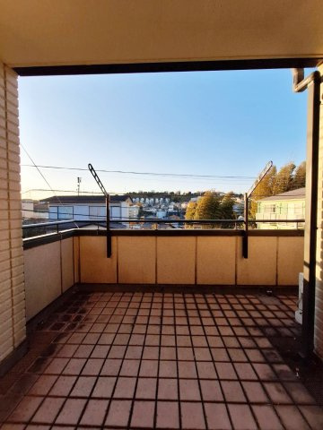 日野南１丁目ヘーベルハウスのバルコニー