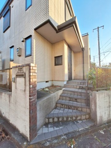 日野南１丁目ヘーベルハウスのエントランス