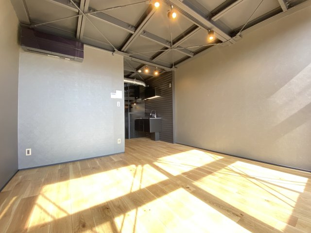 【居間・リビング】