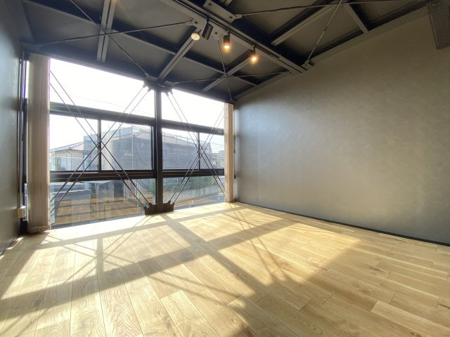 【居間・リビング】