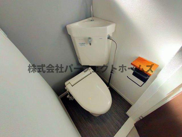 田井町戸建　賃貸のトイレ