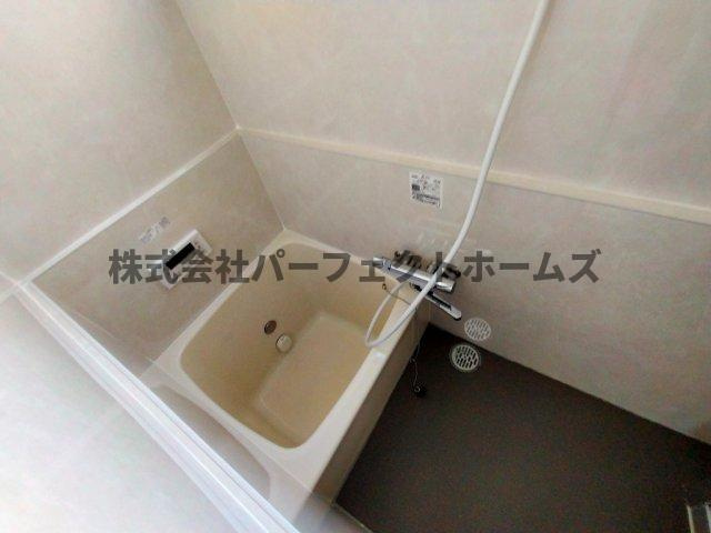 田井町戸建　賃貸の浴室