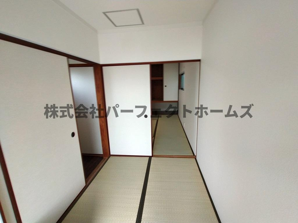 田井町戸建　賃貸の和室|落ち着いた雰囲気の和室付きです