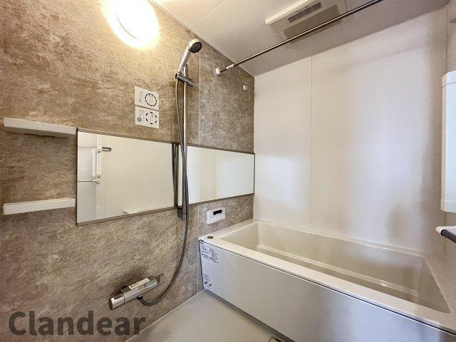 フェイム小岩レジデンスタワーの浴室|ドキドキの新生活も、安心してスタート。ぴったりの住まいを見つけませんか？クランディアが一緒に住まい選びをサポートします‼　まずは、お気軽にお問合せください　＃クランディア