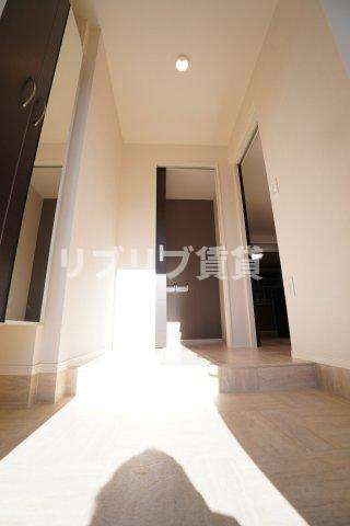 シェルル　キクエイの玄関