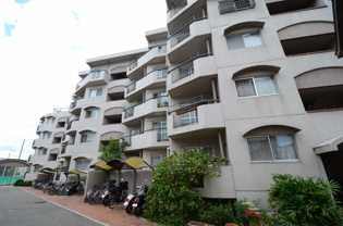 パレ武庫川の外観