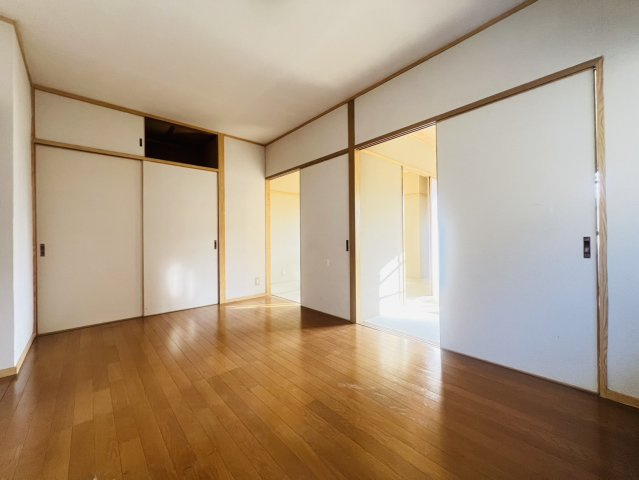 コンフォート西明石の居間・リビング