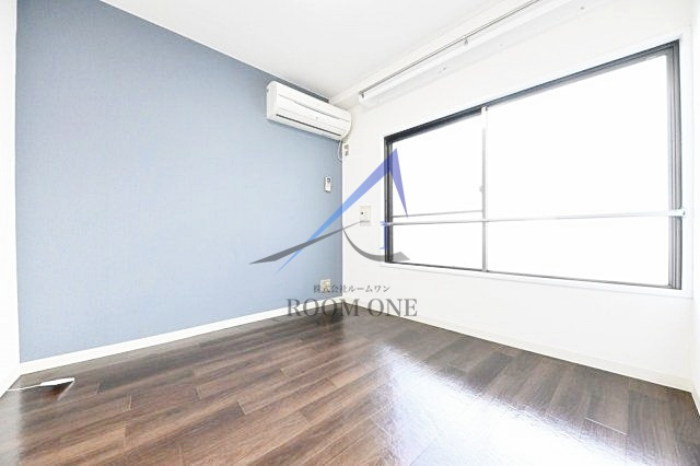 ルームズ北沢の寝室|寝室です。