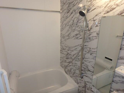 【浴室】 | リバーシティ阿佐ヶ谷 | 追い焚き機能、浴室乾燥機完備。