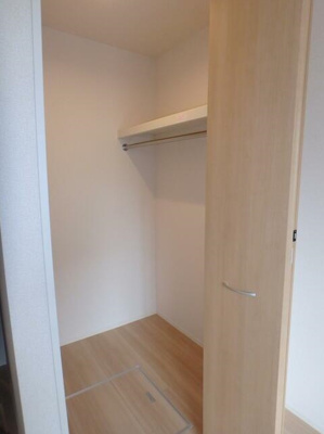 【収納】 | リバーシティ阿佐ヶ谷 | ウォークインクローゼット。