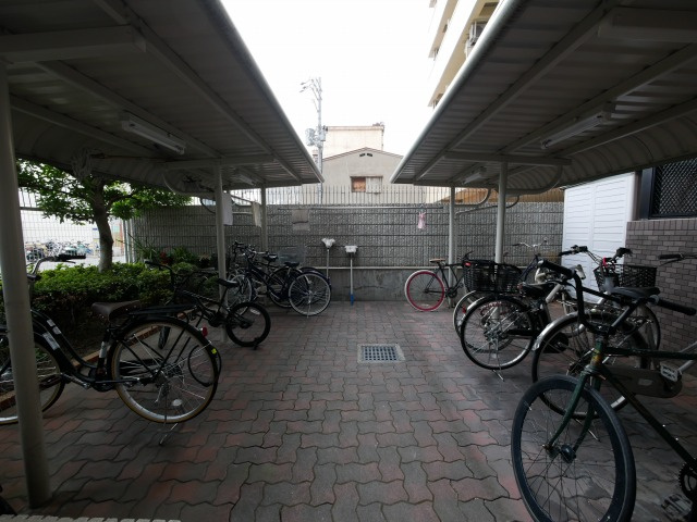 パレーシャル難波のその他