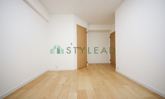 【洋室】 | クレッセント上大岡ヴューズテラス