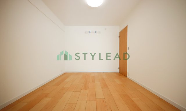 【洋室】 | クレッセント上大岡ヴューズテラス