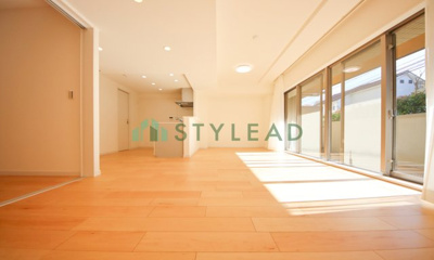 【居間・リビング】 | クレッセント上大岡ヴューズテラス