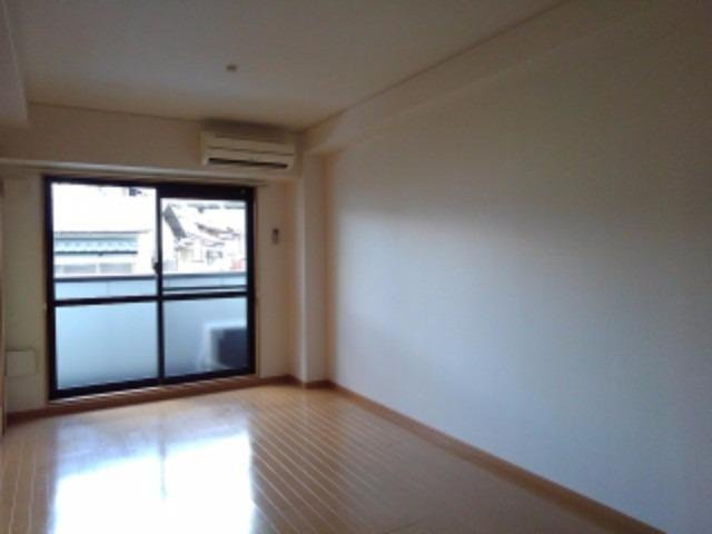 アヴェニュー東松ヶ丘の居間・リビング|リビングです