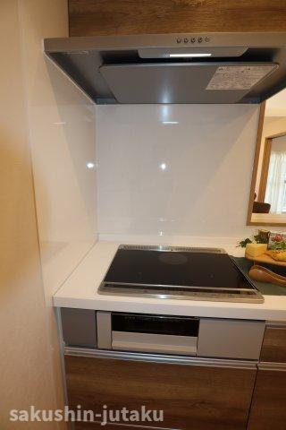 ソレイユ鷹の台のキッチン|IHクッキングヒーター