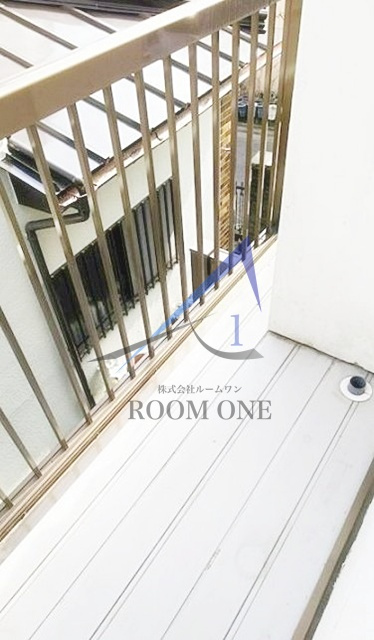 メゾンドール用賀B棟のバルコニー|バルコニーです。