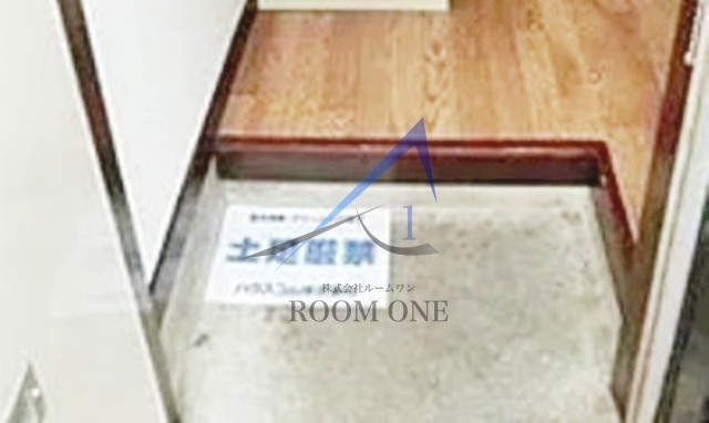 メゾンドール用賀B棟の玄関|玄関です。