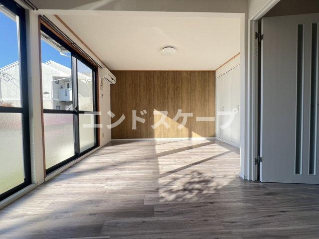 メゾンみやまの居間・リビング|高崎、前橋のお部屋探しはエンドスケープまで！お客様の理想お聞かせ下さい♪