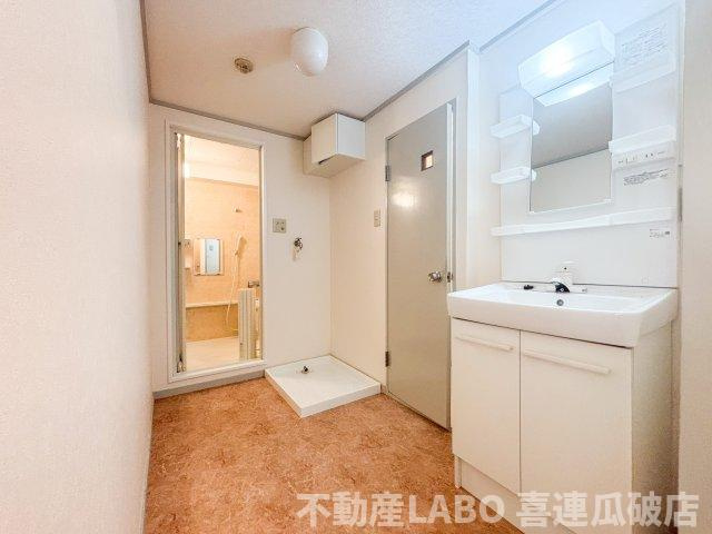 マンションジュエルの洗面所