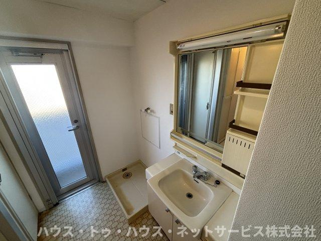 キャッスル北柏の独立洗面台