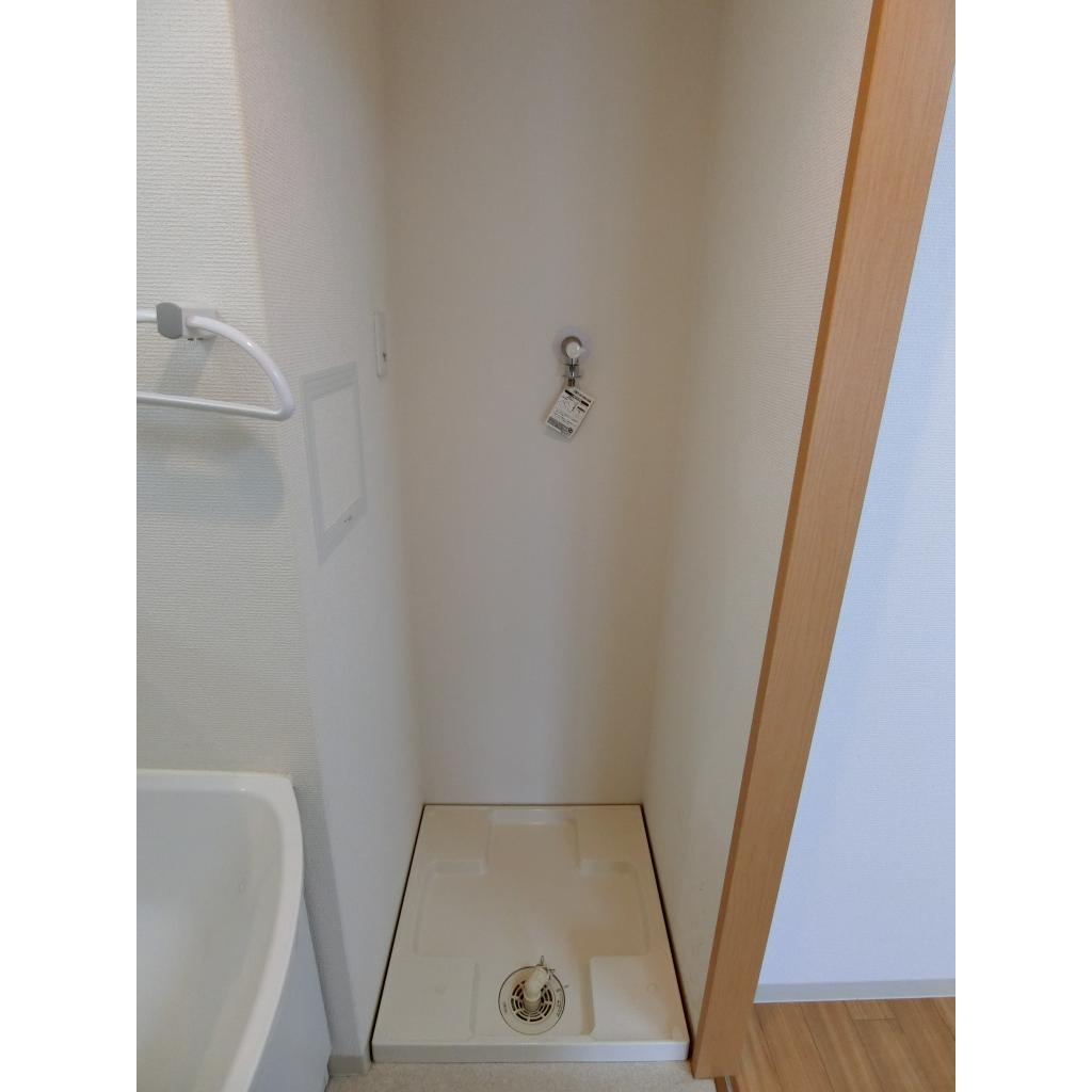 ミックコート東三国の洗面所