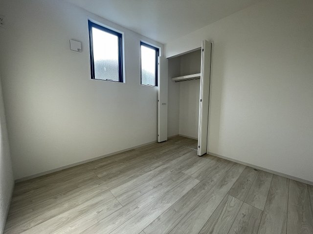 【浴室】 | 練馬区富士見台3丁目　新築一戸建住宅　全3棟　（成増店） | 4.5帖の洋室
