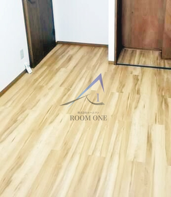 ビューネ梅島駅前の内装