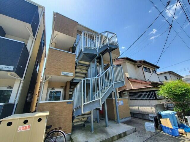 川崎市多摩区布田のアパートの画像