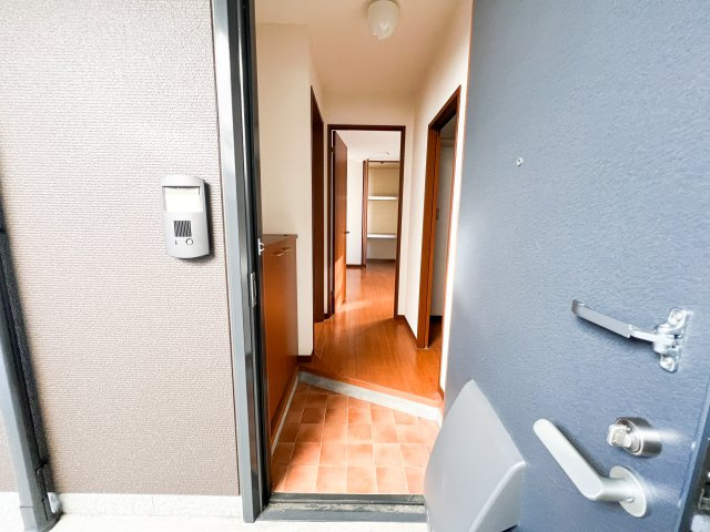 ロコモコハウスの玄関