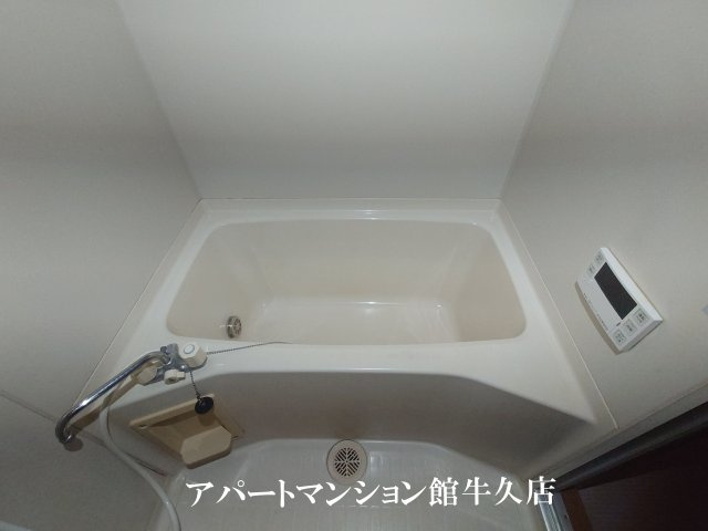 ロータスハウスの浴室