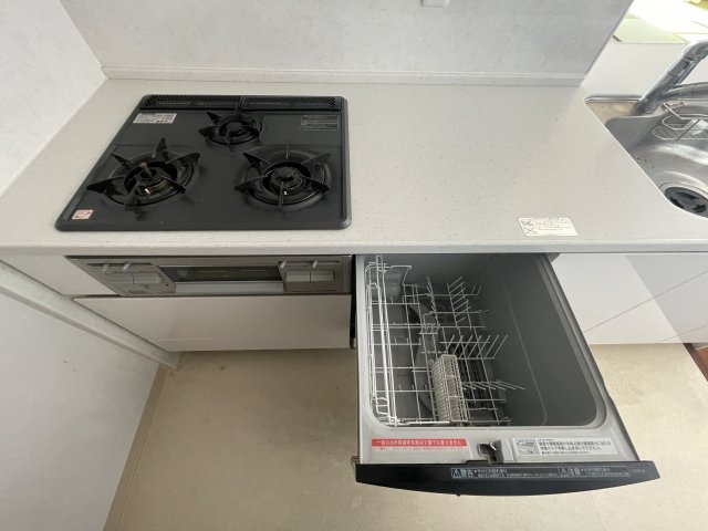 中古マンション　レジーア並木　9階　大島小・第五中の設備|便利な食洗器付き！忙しい家族の味方★手荒れ防止★ついていると便利ですね(^^)