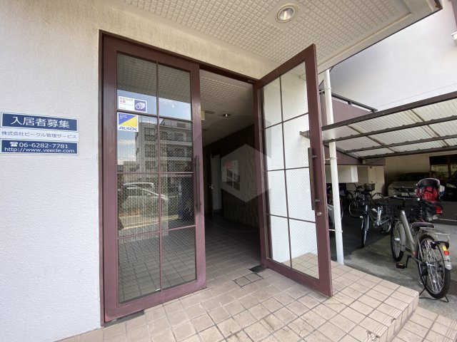 五百石マンションのエントランス